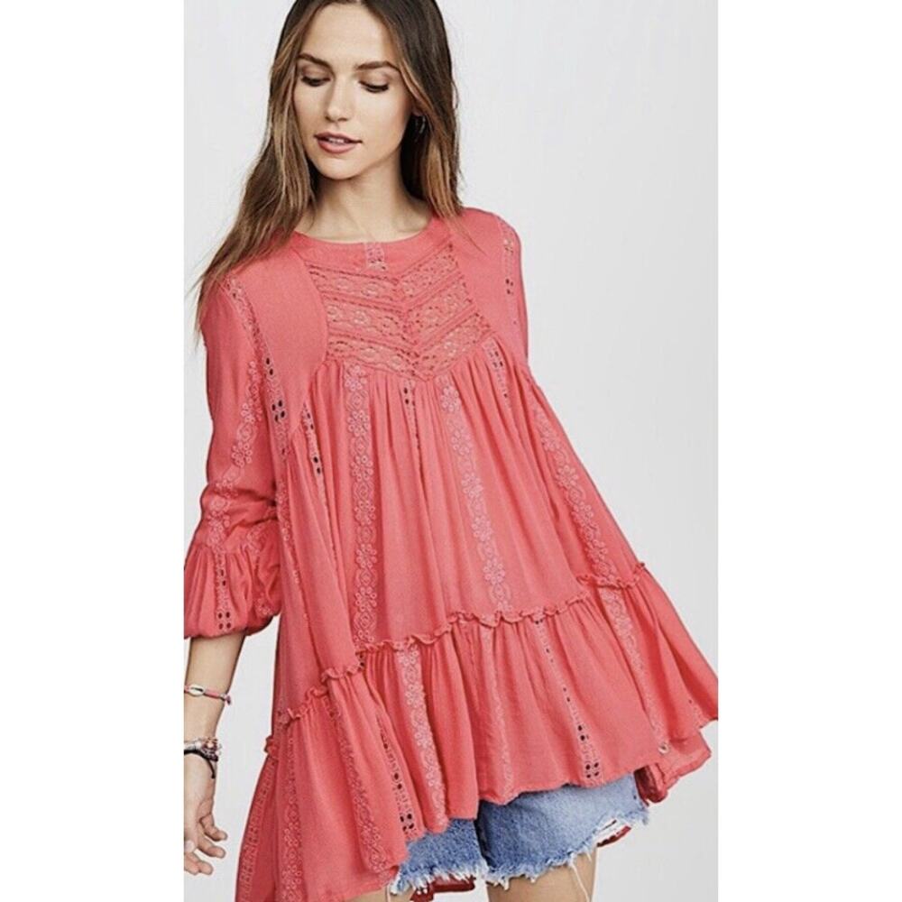Free People KISS KISS Babydoll Tiered Lace Crochet Tunic Top in Pink Size M $128